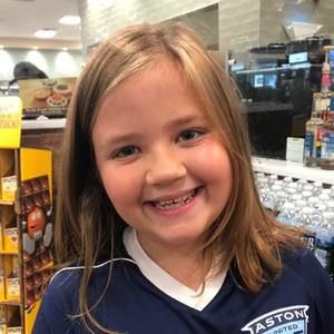 Meet your Posher, Rebecca